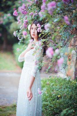 《美丽姑娘》视频在线播放完整版在哪看？快来一探究竟！